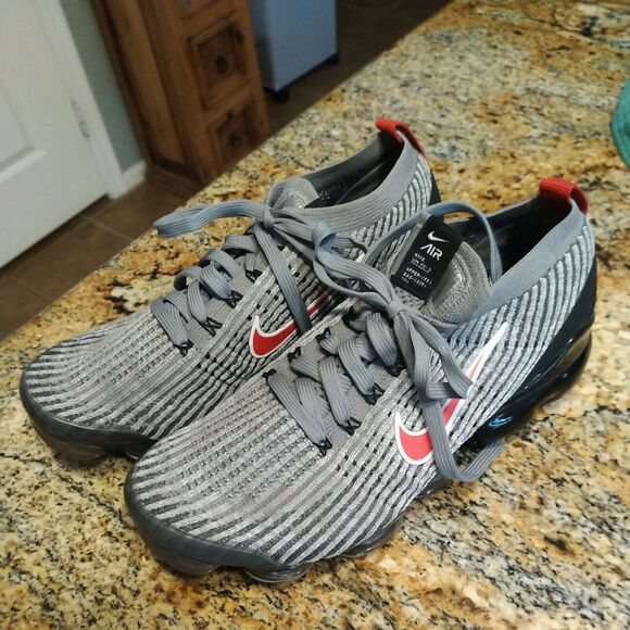 Nike Mens Air Vapormax Flyknit 3 Running Shoes Red AJ6900-012 Lace Up 8.5 - Picture 4 of 12